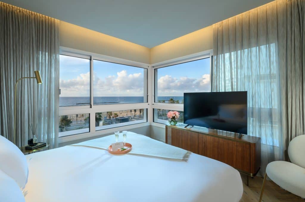 Sea view room